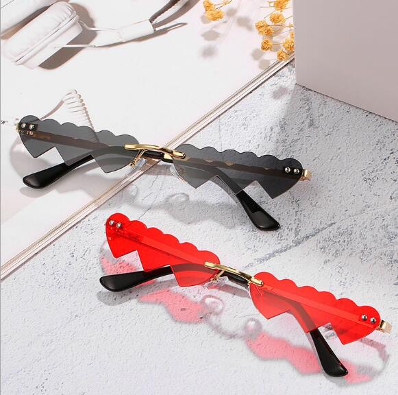 'Silly Love' Sunglasses