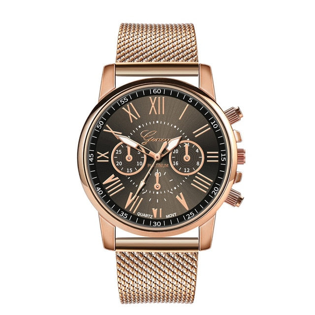 'Simplistic' Women Watch