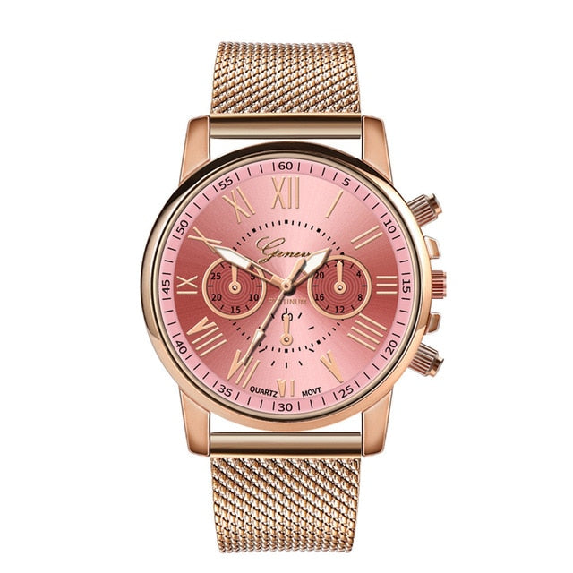 'Simplistic' Women Watch