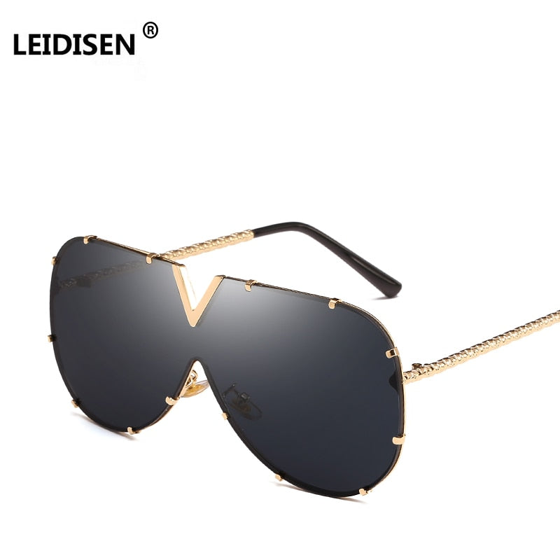 'Super V' Fashion Sunglasses