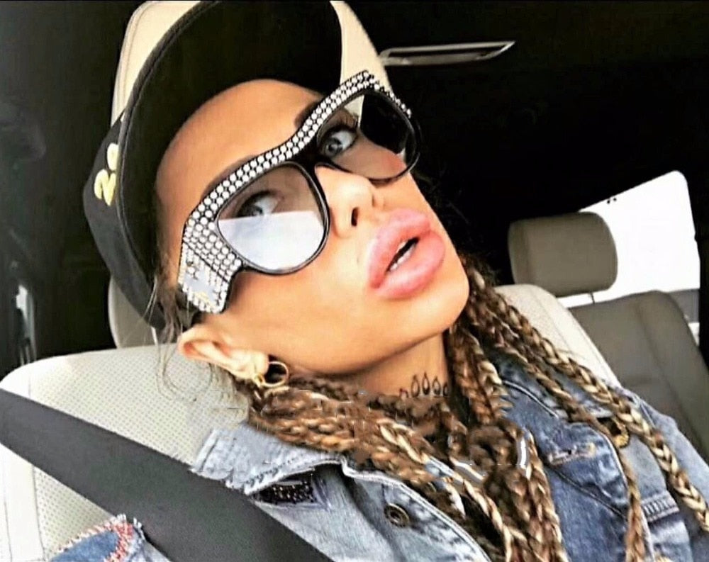 Bling Frame Fashion Sunglasses